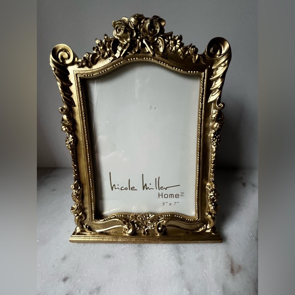 Nicole Miller Gold Ornate Picture Frame for 5x7” photo - Picture 2 of 10